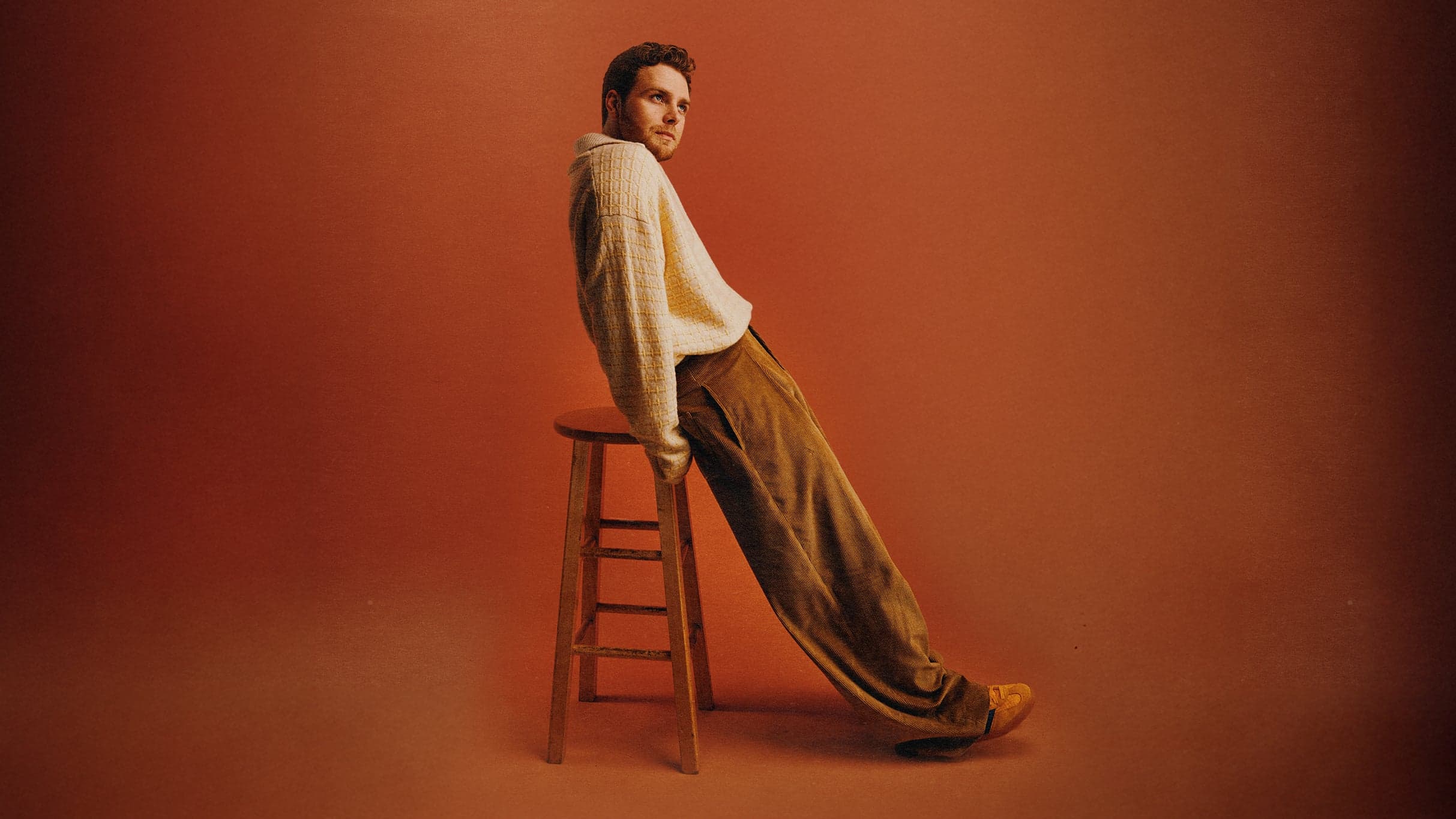 Alex Warren - Finding Family on the Road