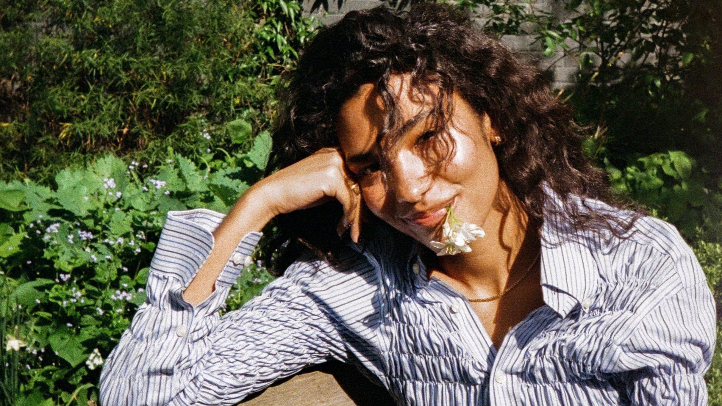 Olivia Dean - The Art of Loving